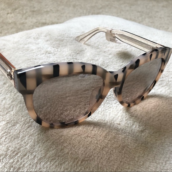 Gucci GG 3757 Sunglasses- NWOT - Picture 4 of 8